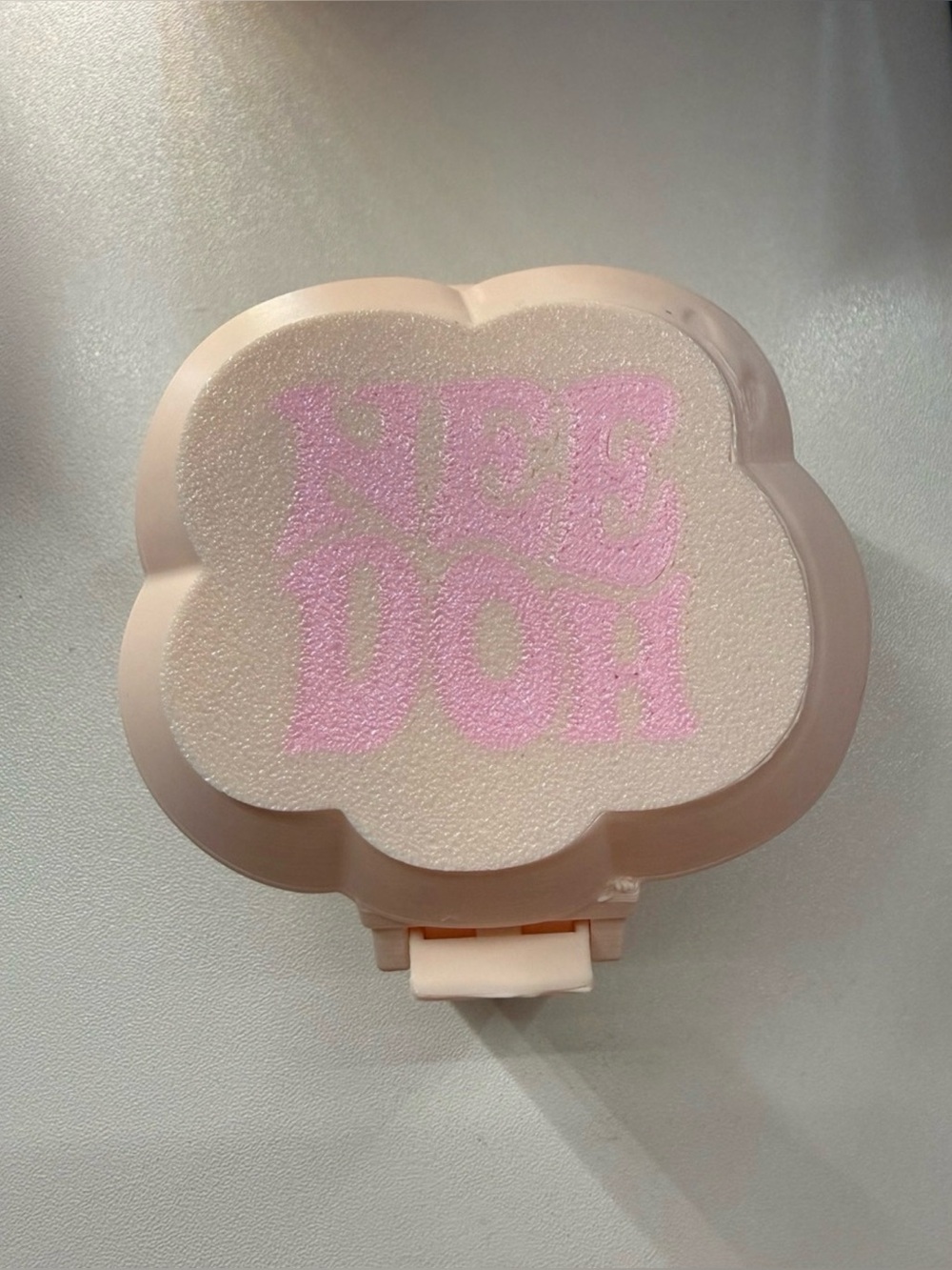 Needoh Cloud Pleaser with case - Picture 5 of 7